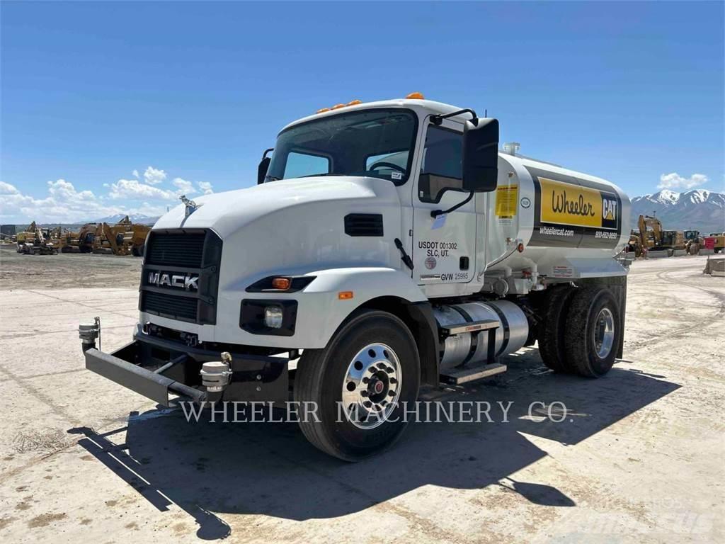 Mack WT2000 A Tankwagen