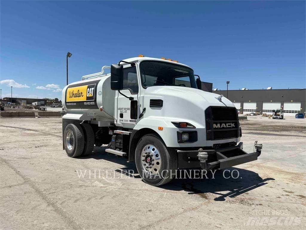Mack WT2000 A Tankwagen