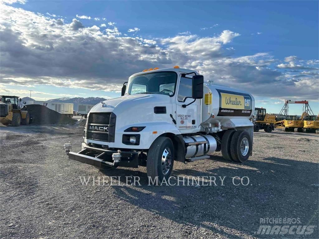 Mack WT2000 A Tankwagen