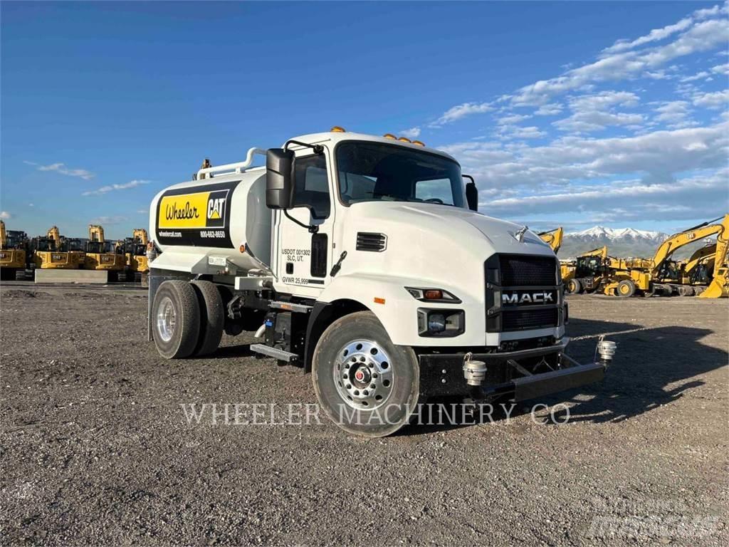 Mack WT2000 A Tankwagen