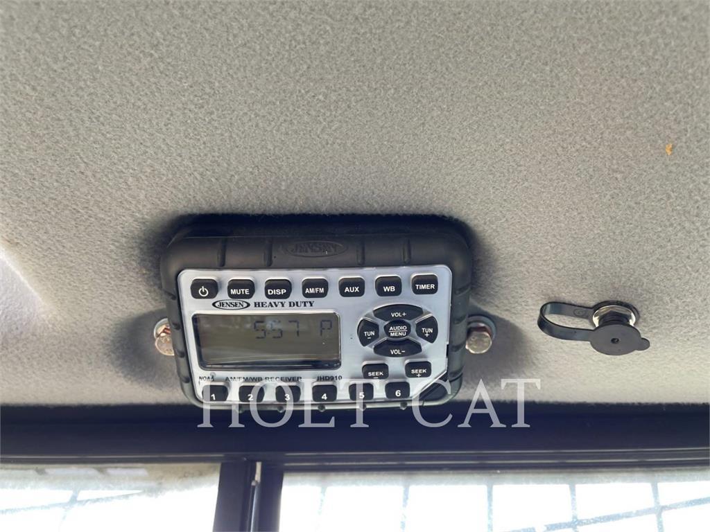 New Holland C237 Rupsladers