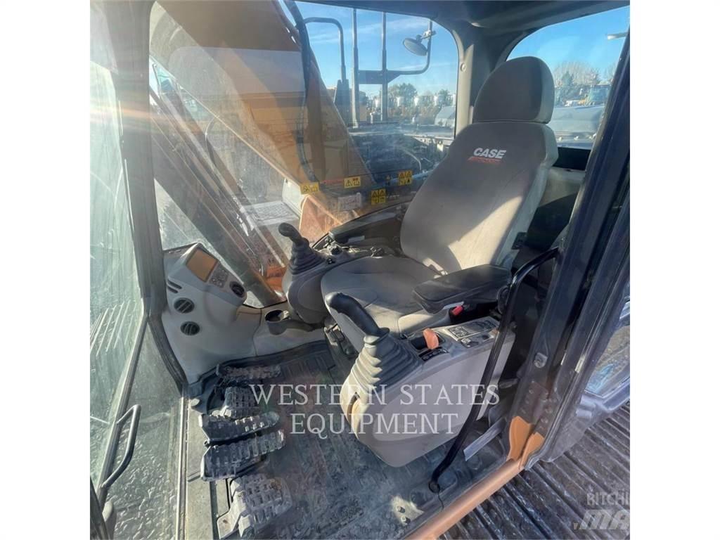 New Holland CX250D Rupsgraafmachines