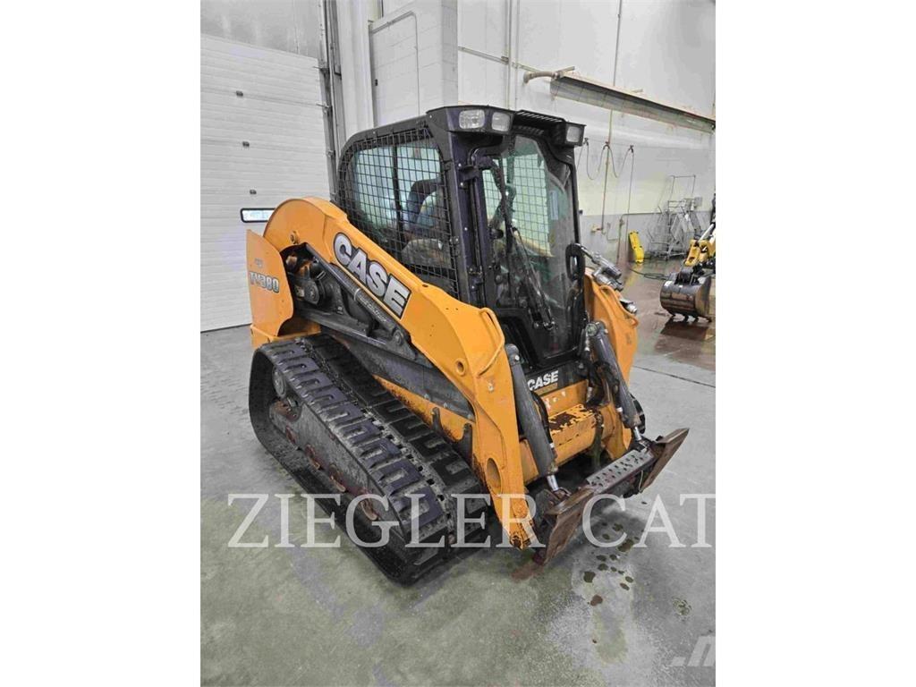 New Holland TV380 Rupsladers