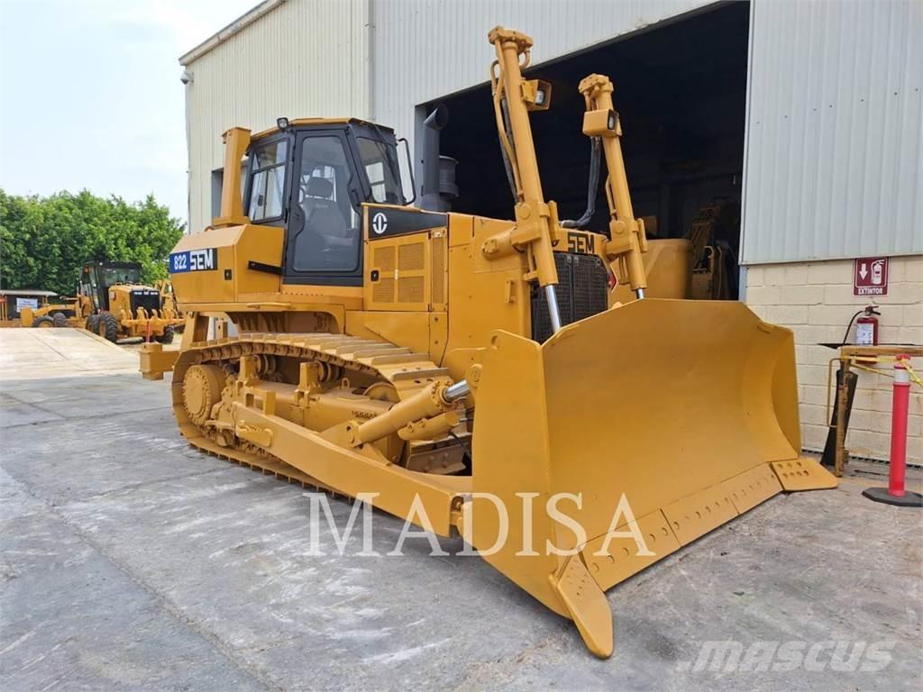 SEM MACHINERY SEM822 Rupsdozers