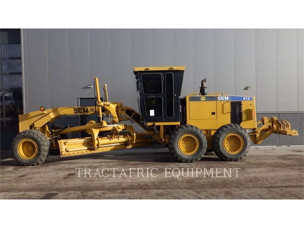 SEM MACHINERY SEM919 Graders