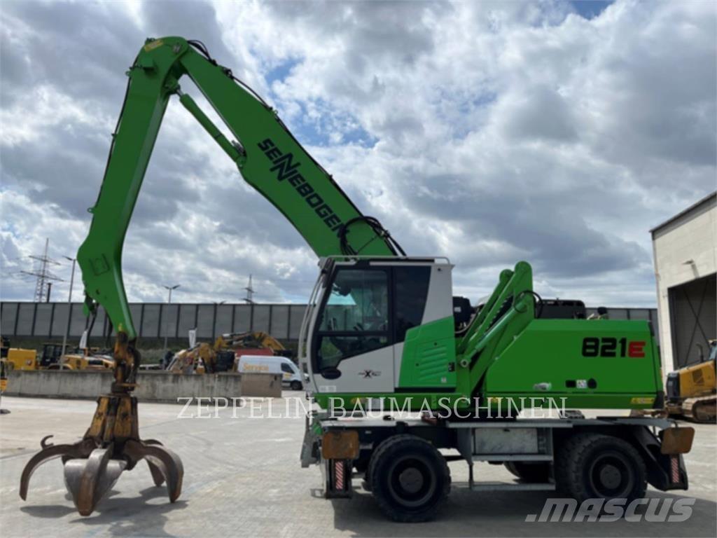 Sennebogen 821E Sloopgraafmachines