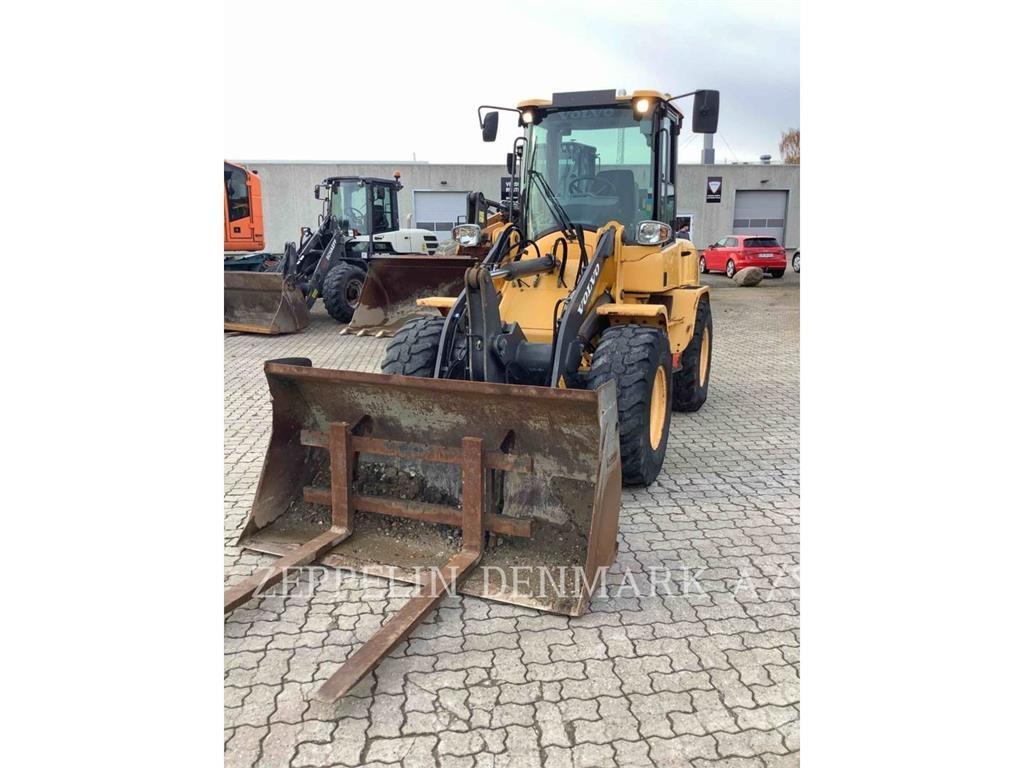 Volvo L30G Wielladers