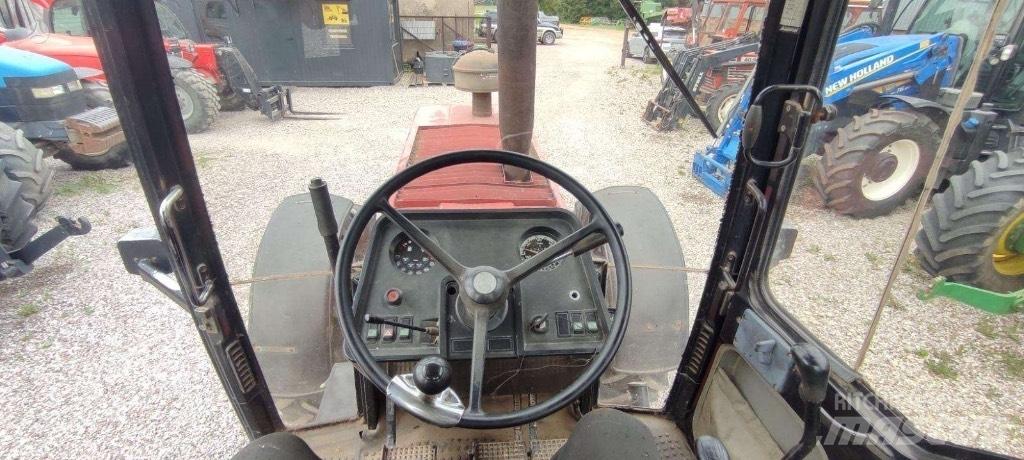 Case IH 1255 XL Tractoren