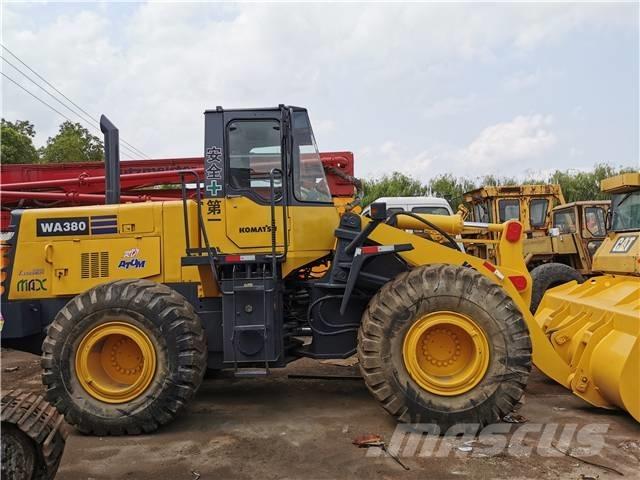 Komatsu WA 380 Wielladers