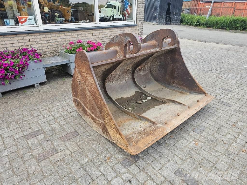  Onbekend Slotenbak Bakken