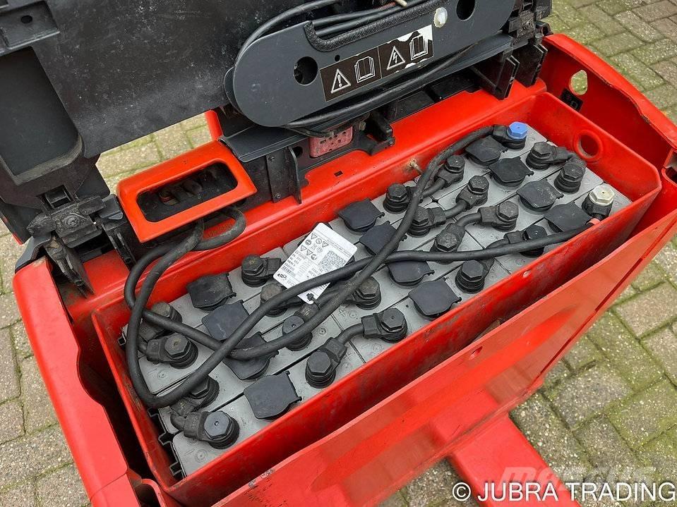 Linde T16 Meeloop stapelaar
