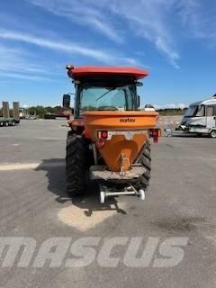 Kubota L2-452 Compacttrekkers
