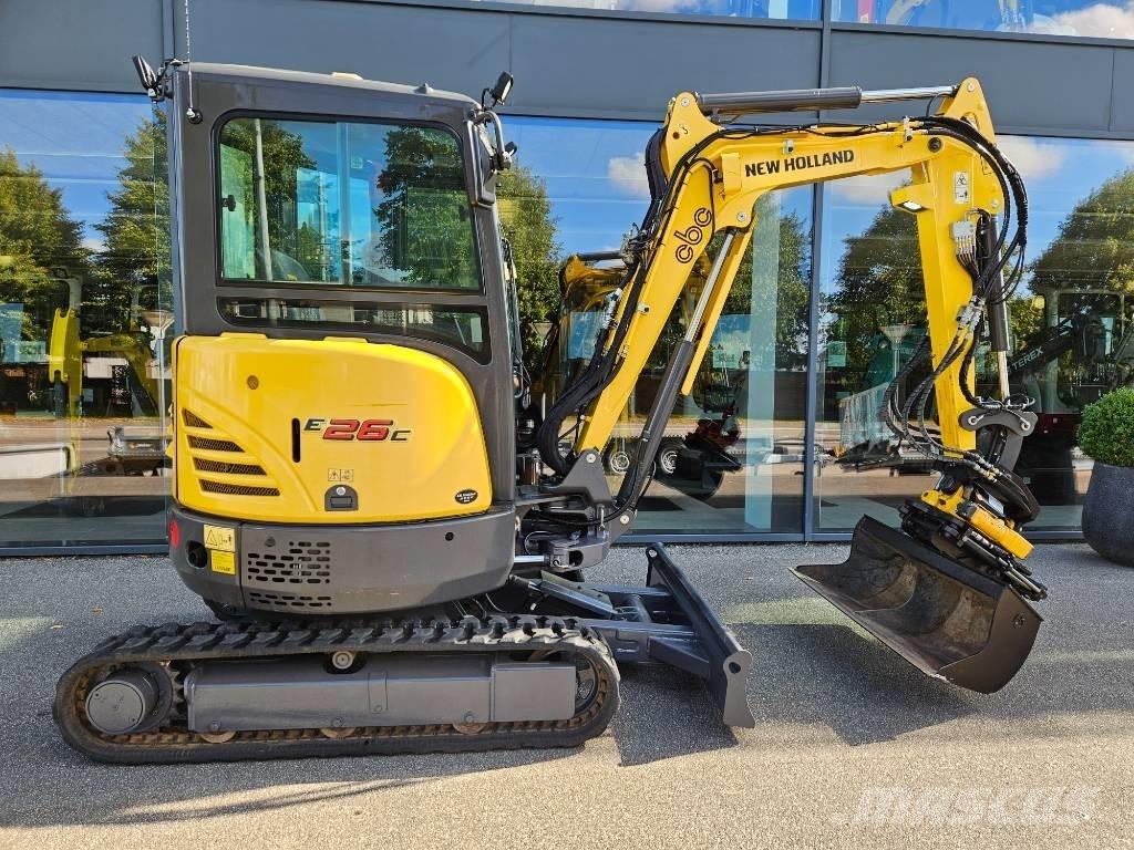 New Holland E 26 C Minigraafmachines < 7t