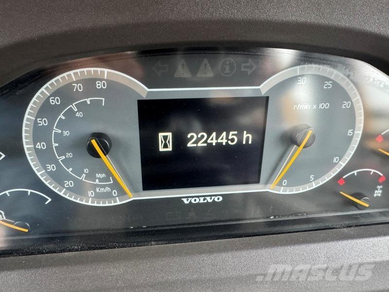 Volvo A 40 G Knik dumptrucks