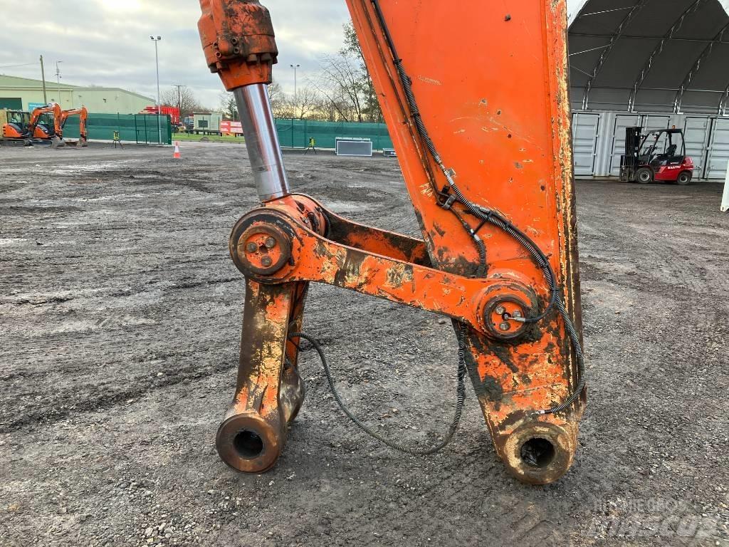Hitachi ZX670LCH-5B Rupsgraafmachines