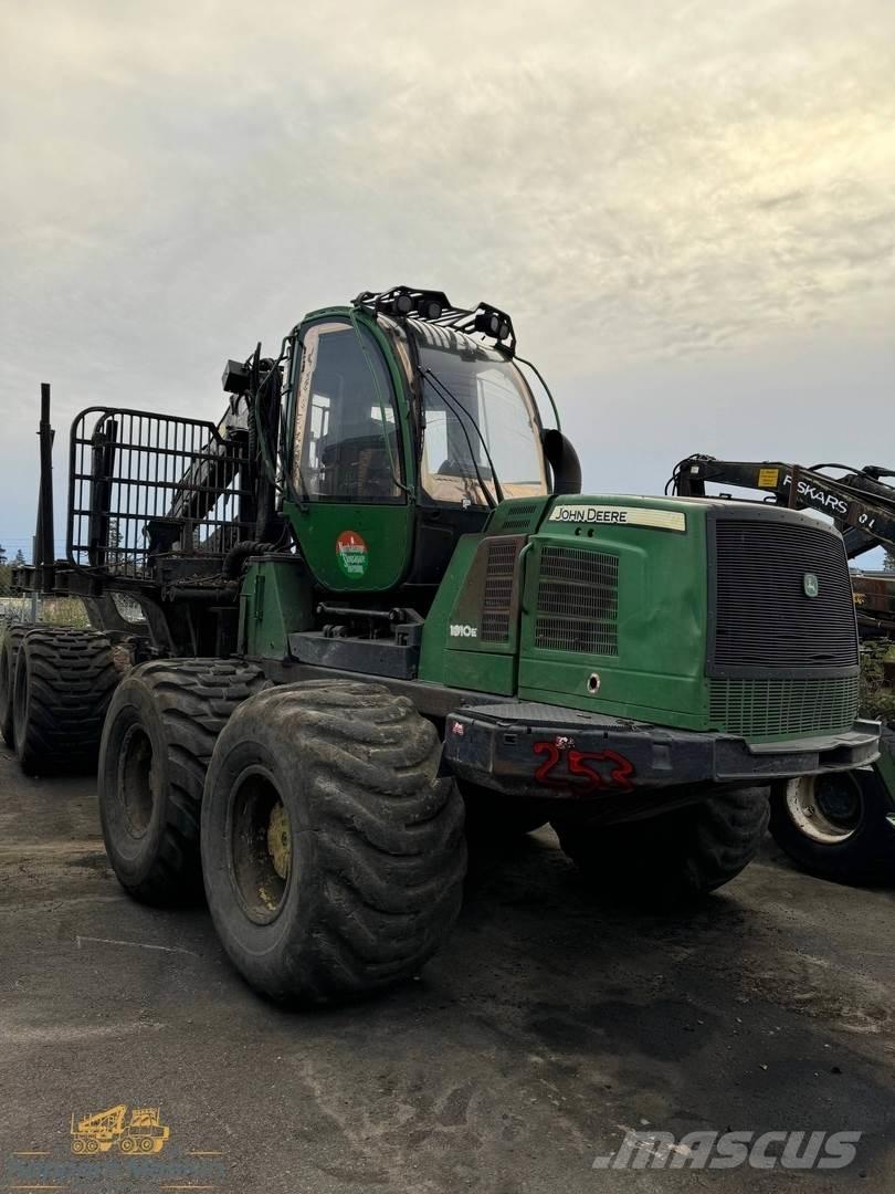 John Deere 1910E Uitrijwagens