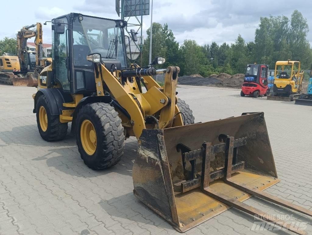 CAT 908 M Wielladers