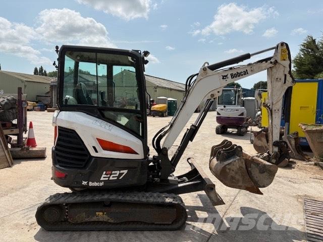 Bobcat E 27 Minigraafmachines < 7t