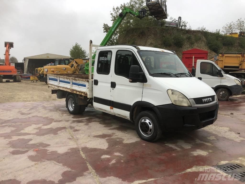 Iveco Daily 35-110 Bakwagens met gesloten opbouw