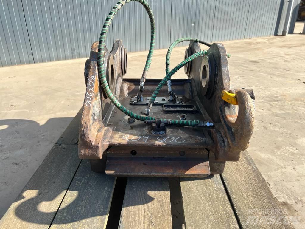Klepp MEK KM70 - DX210 Snelkoppelingen