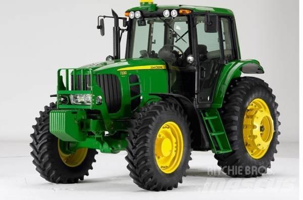 John Deere JD7330 Tractoren