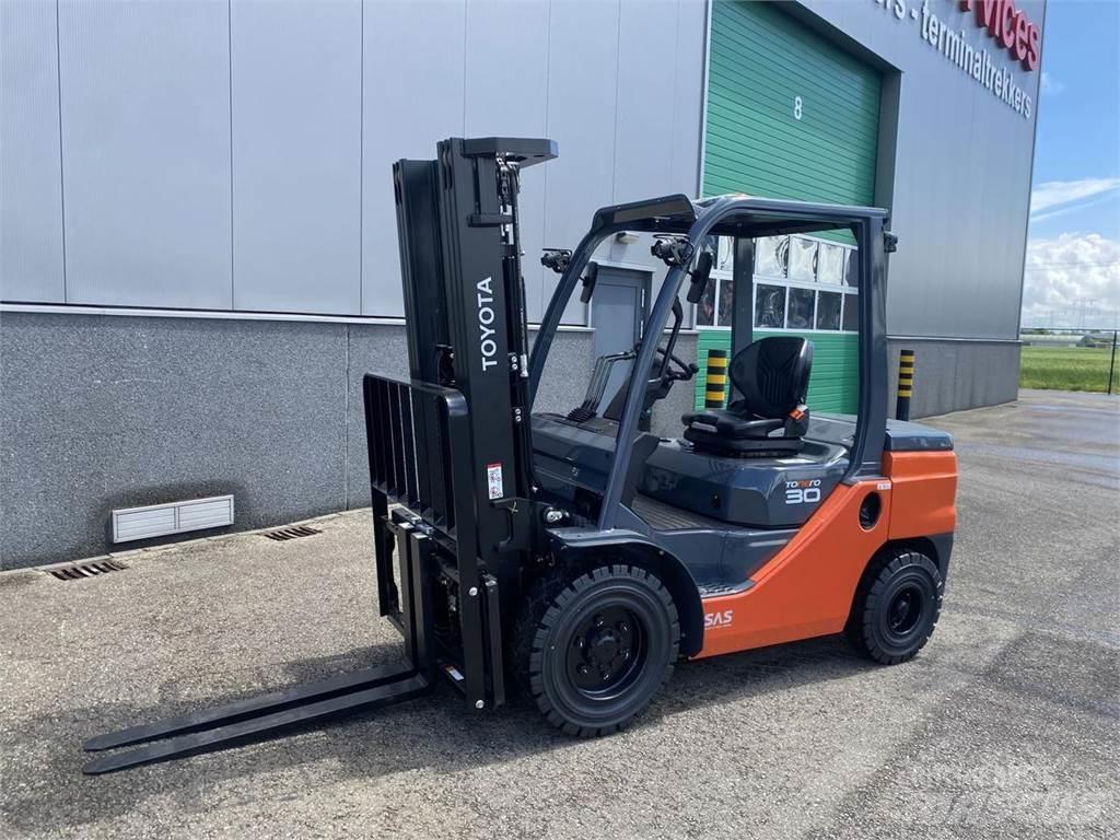 Toyota 52-8FDF30 Diesel heftrucks