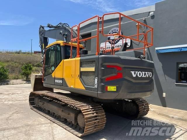 Volvo EC 200 E Rupsgraafmachines