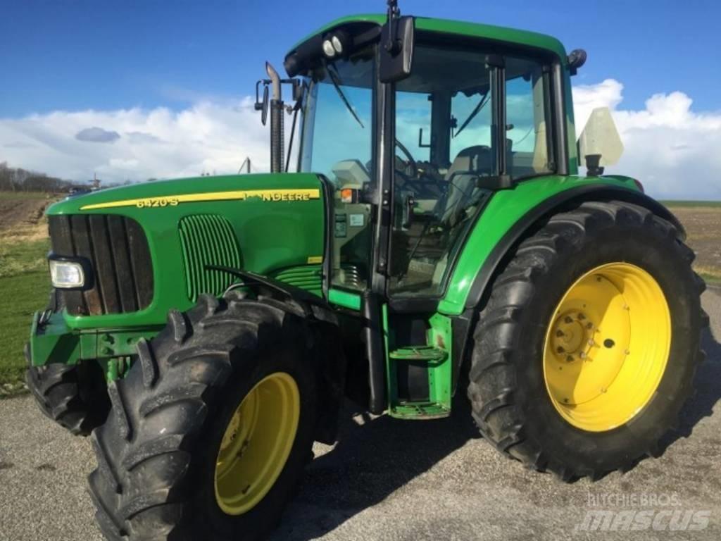 John Deere 6420 S Tractoren