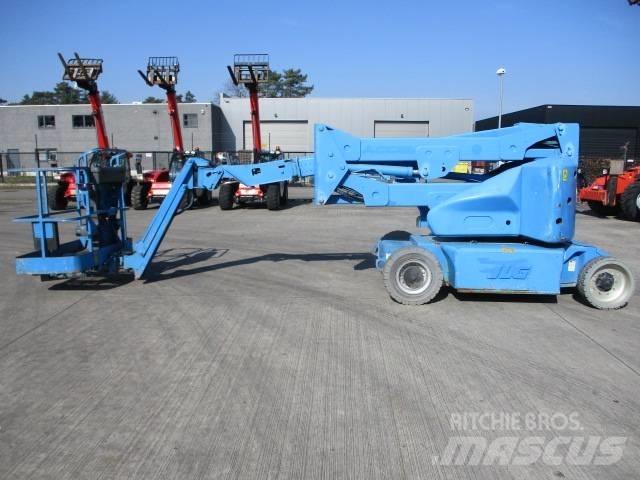 JLG E 400 AJP (848) Knikarmhoogwerkers