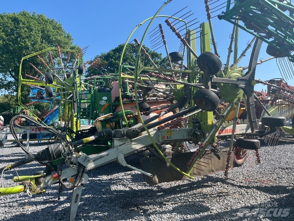 CLAAS Liner 2800 Schudders