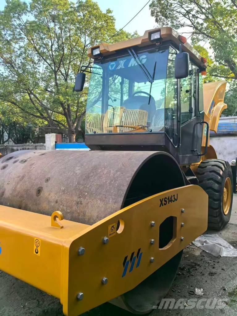 XCMG XS142J Trilrolwalsen