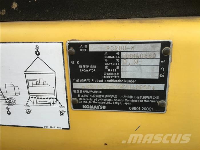 Komatsu PC 200-8 Rupsgraafmachines