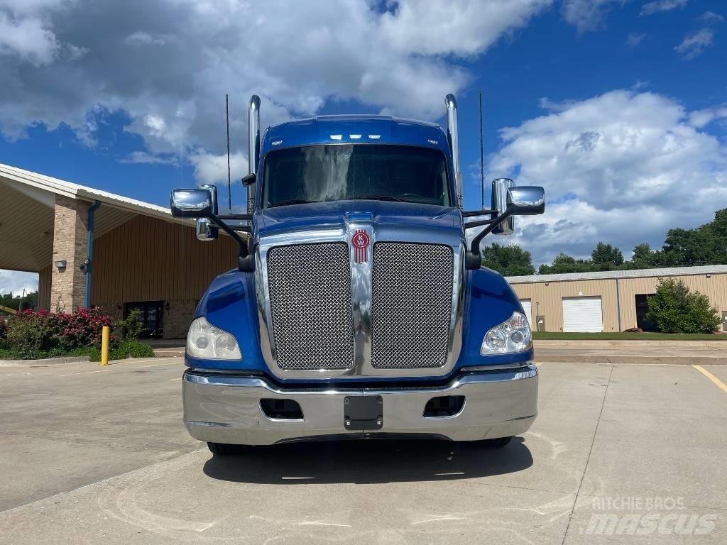 Kenworth T 680 Trekkers