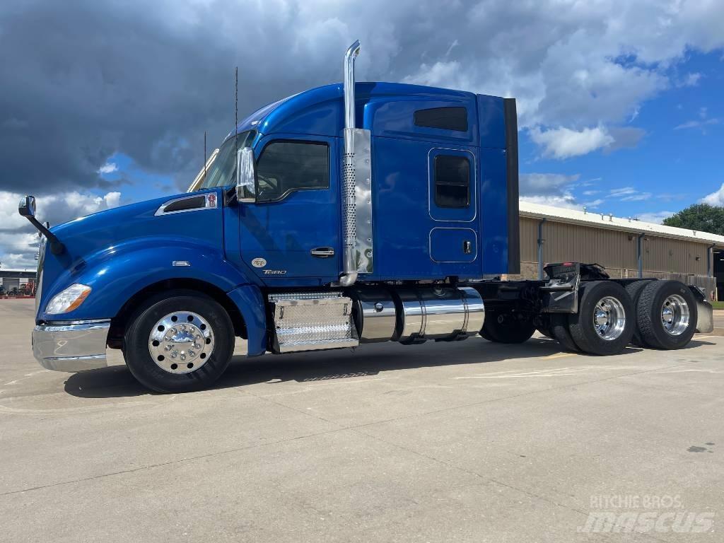 Kenworth T 680 Trekkers