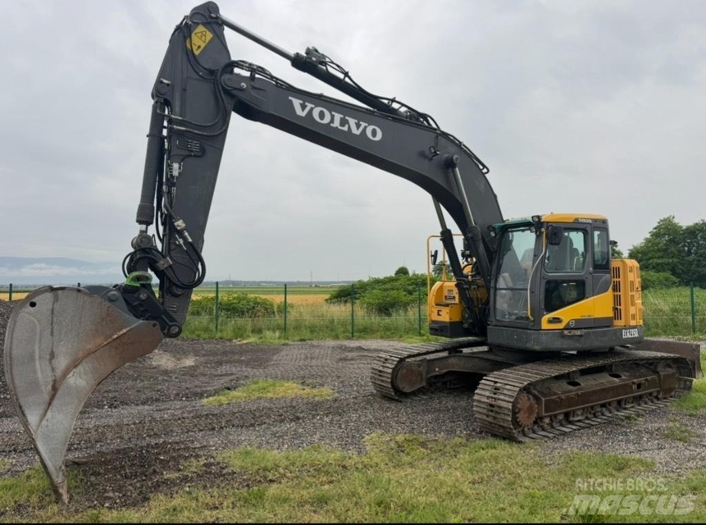 Volvo ECR235DL Rupsgraafmachines
