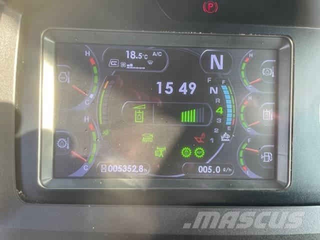 Komatsu WA 380-8 Wielladers