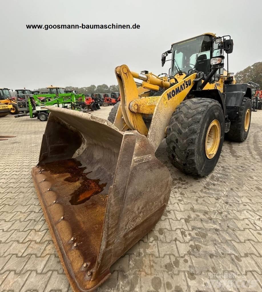 Komatsu WA 320-8 Wielladers