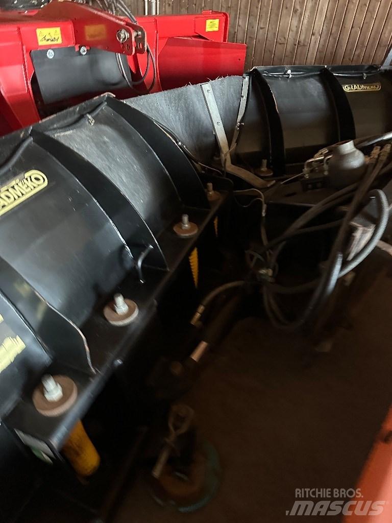 Gradmeko 320 v Sneeuwschuivers en -ploegen