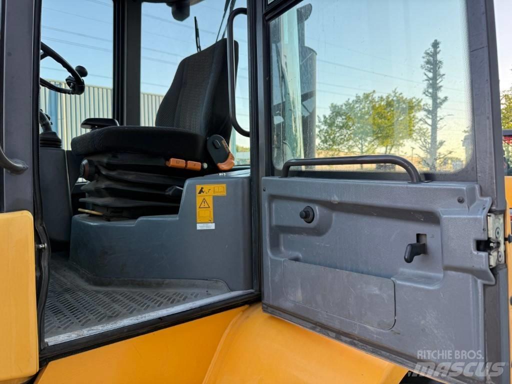 Volvo L 40 B TPS Wielladers