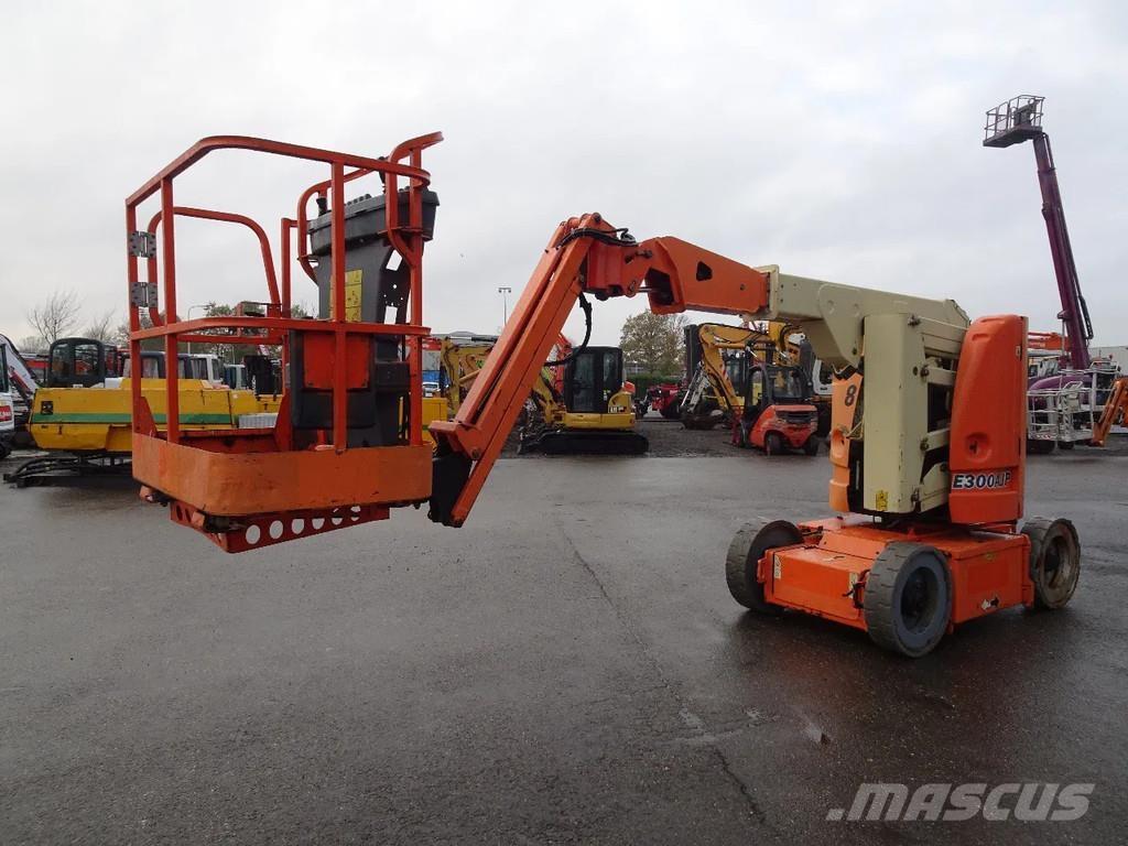 JLG E300AJP Knikarmhoogwerkers