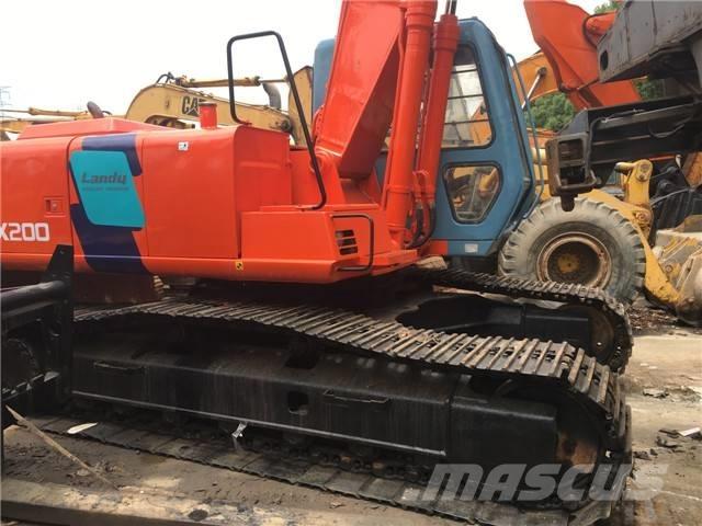Hitachi EX 200 Rupsgraafmachines