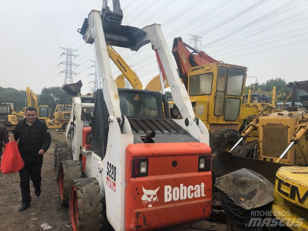 Bobcat S 220 Schrankladers