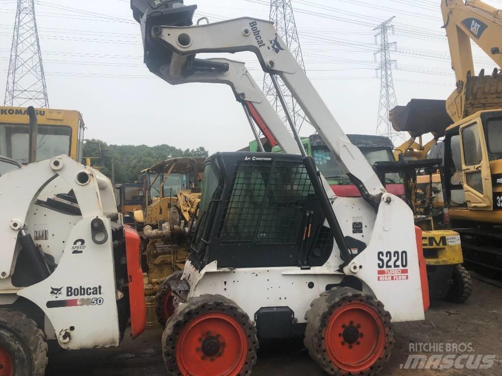 Bobcat S 220 Schrankladers