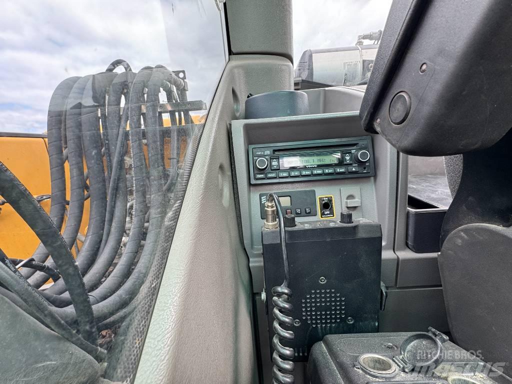 Volvo EW 160 C Wielgraafmachines