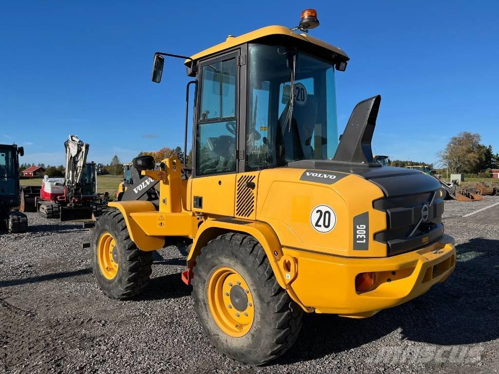 Volvo L 30 G Wielladers
