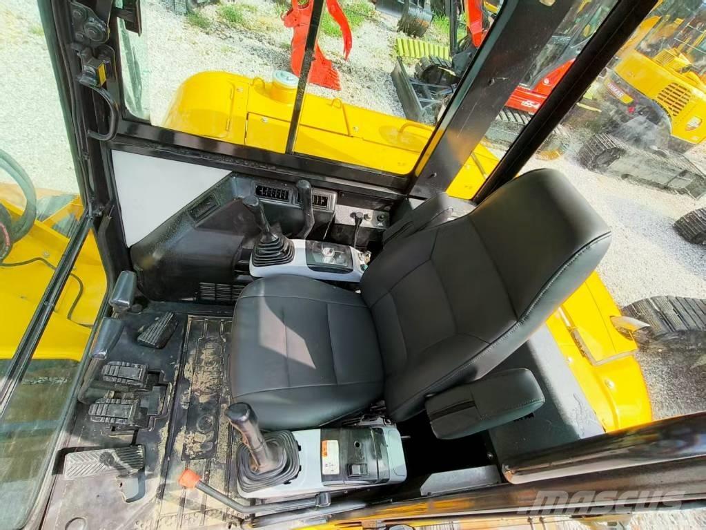 Komatsu PC 56 Minigraafmachines < 7t