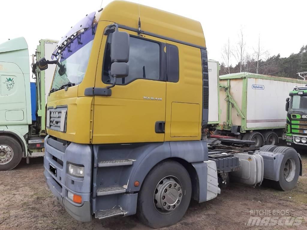 MAN TGA 18.440 Trekkers