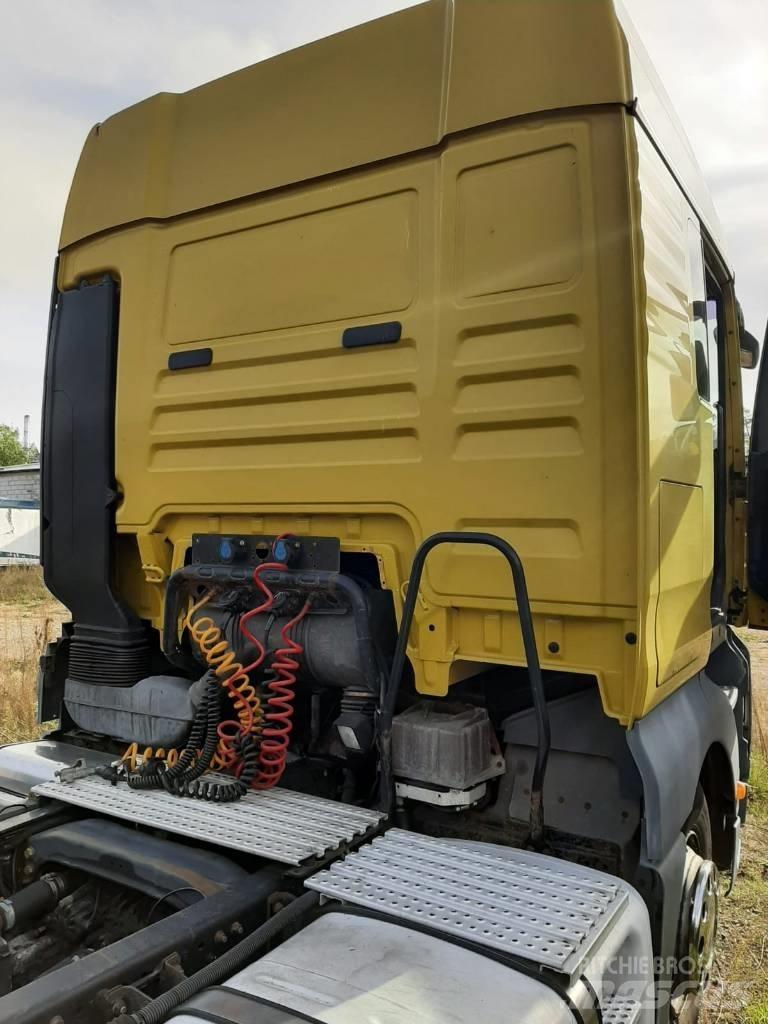 MAN TGA 18.440 Trekkers