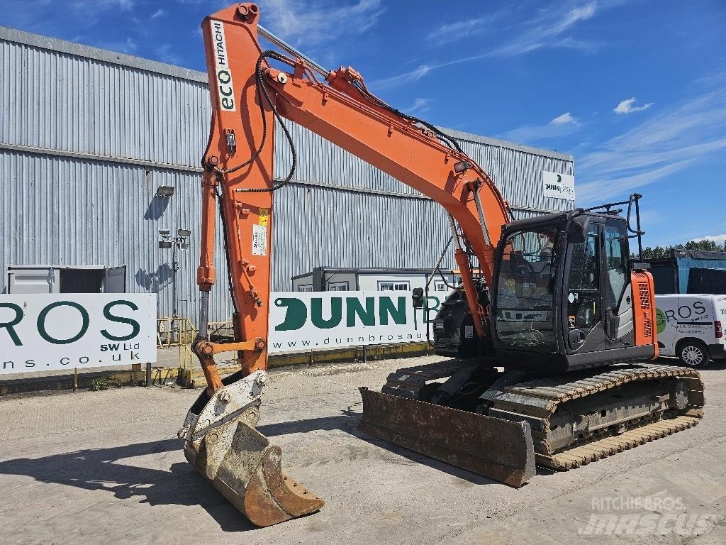 Hitachi ZX 135 US-6 Rupsgraafmachines