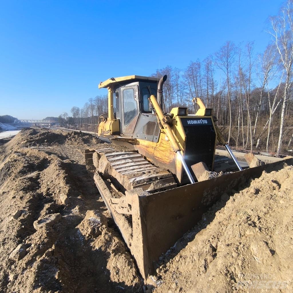 Komatsu D 65 PX-15 Rupsdozers